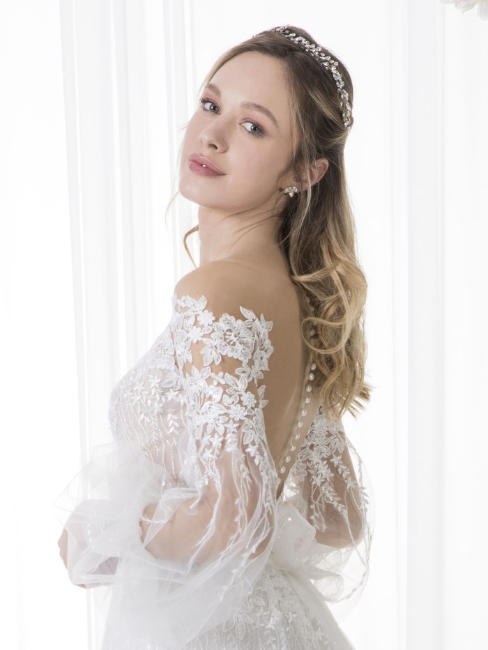 Abito da sposa in pizzo  - S455 